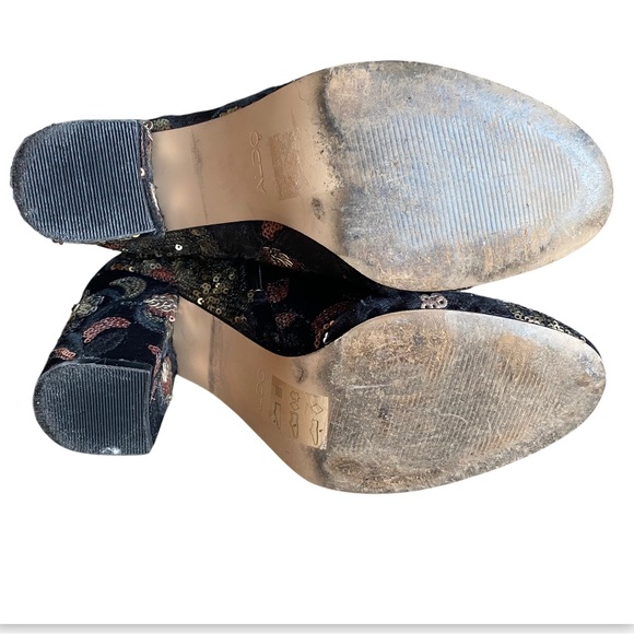 Aldo Velvet Sequin Black Ankle Boots Size 9 - Picture 11 of 11